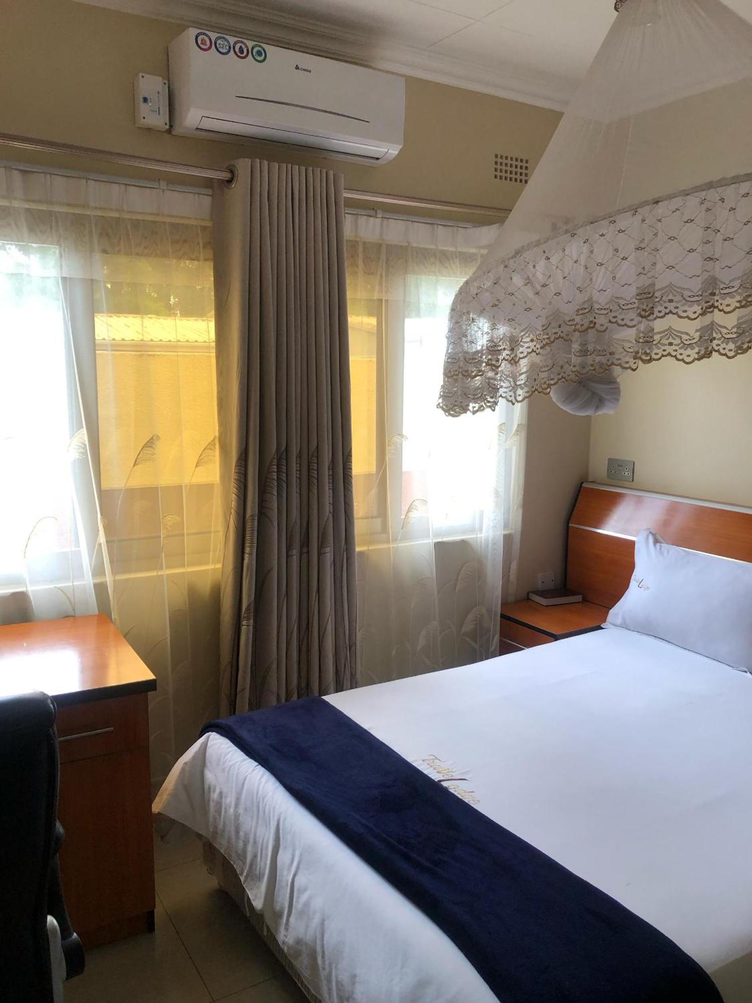 Travelodge Blantyre Exteriér fotografie